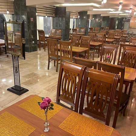 Madison Hotel Amman Bagian luar foto