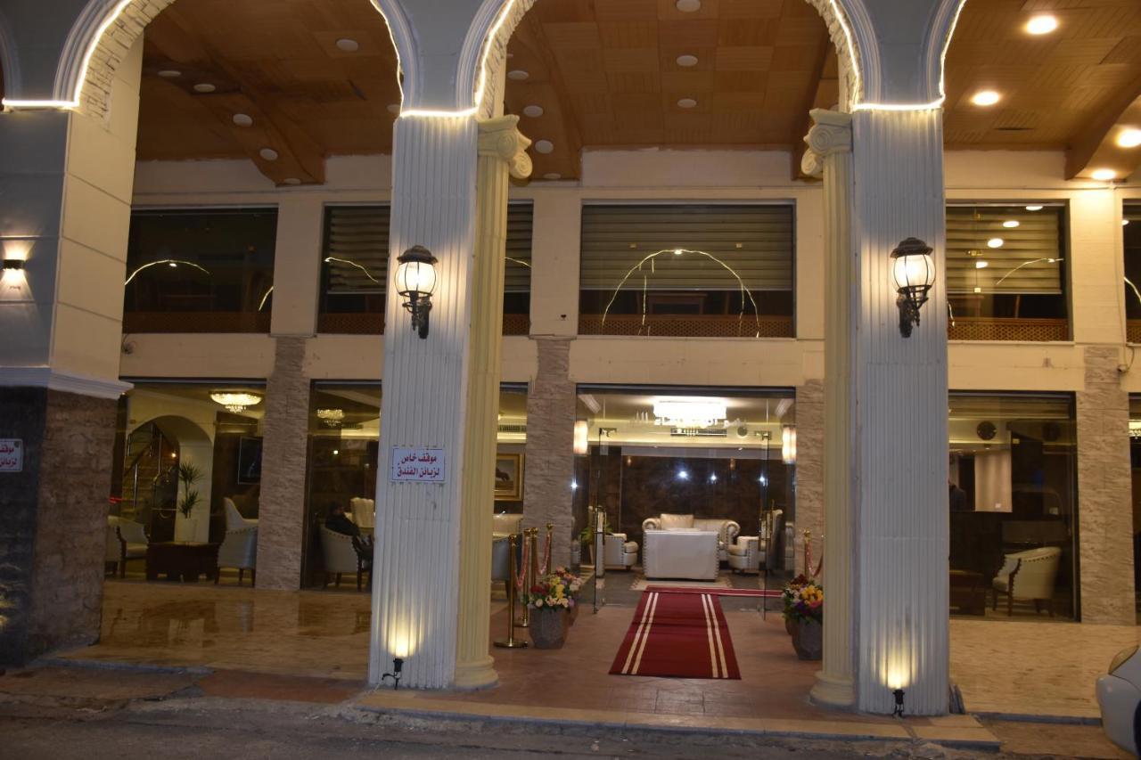 Madison Hotel Amman Bagian luar foto