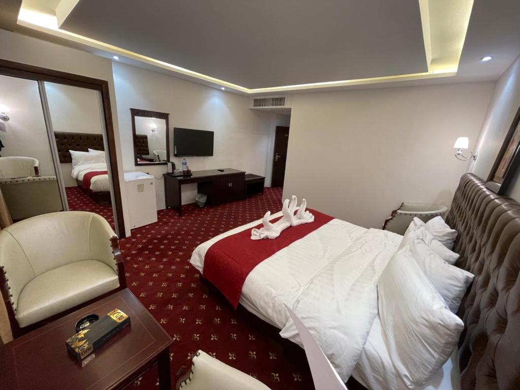 Madison Hotel Amman Bagian luar foto
