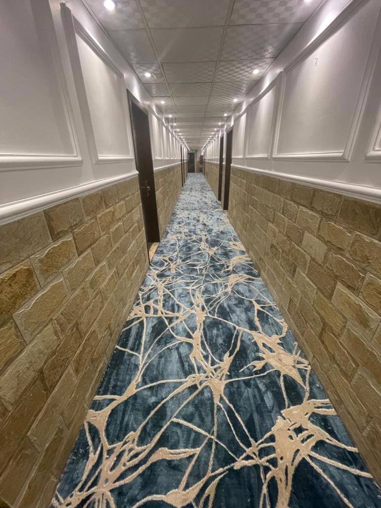 Madison Hotel Amman Bagian luar foto